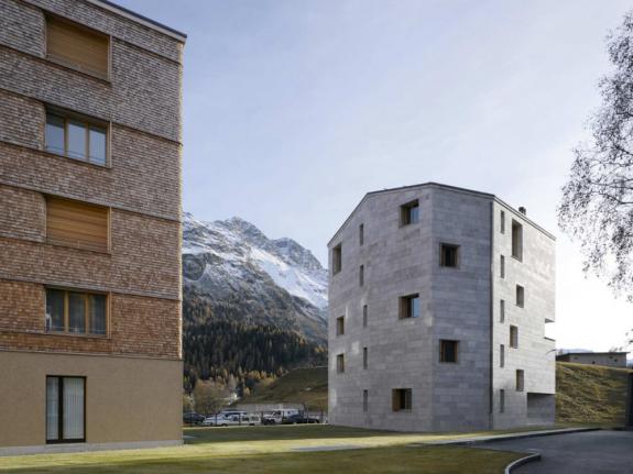 Cladire de apartamente. Elvetia