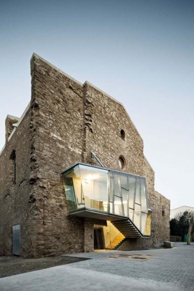 Renovarea bisericii manastirii Sant Francesc