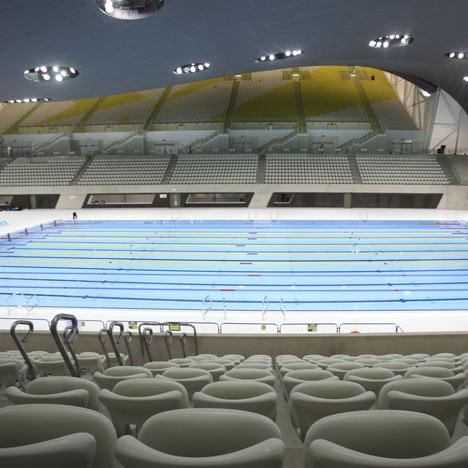 Greseala de proiectare. Aquatic Center. Zaha Hadid