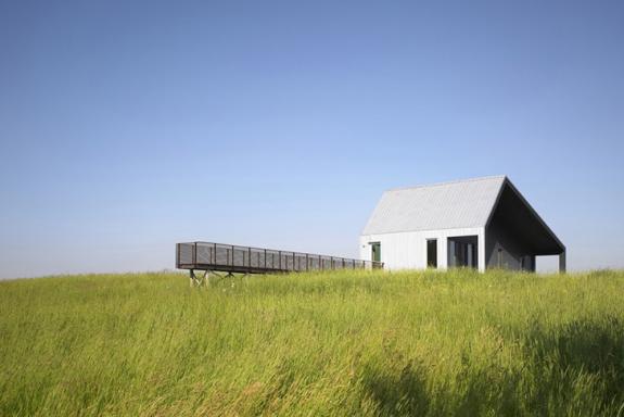 Casa pasiva in mijlocul terenurilor agricole din Huron County